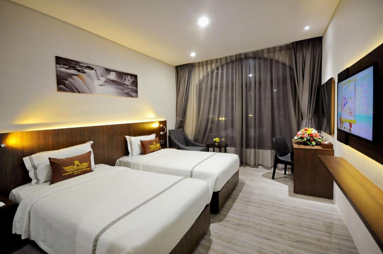 Crown Nguyen Hoang Hotel Nha Trang Exterior foto
