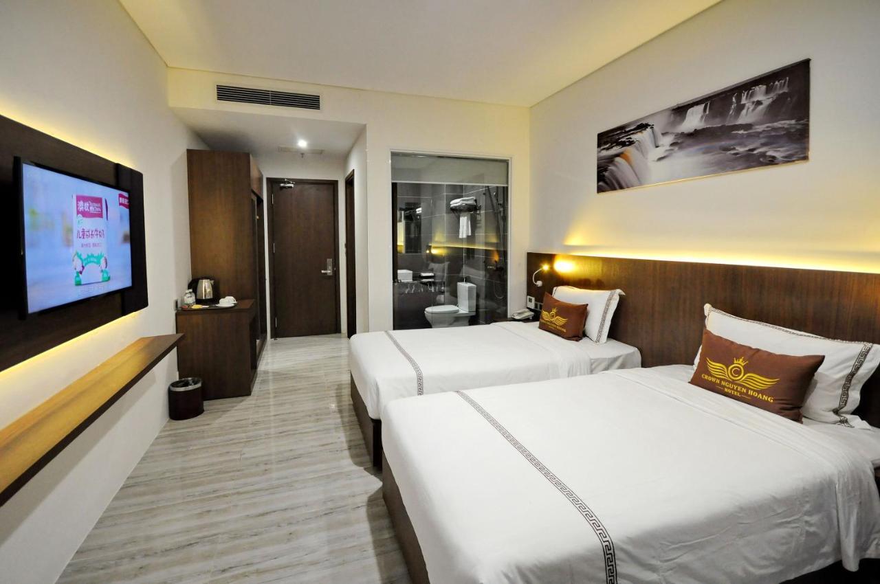 Crown Nguyen Hoang Hotel Nha Trang Exterior foto