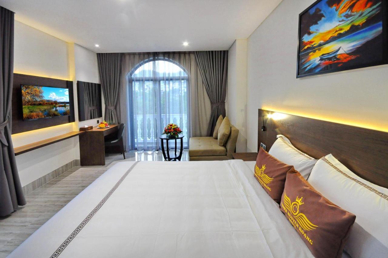 Crown Nguyen Hoang Hotel Nha Trang Exterior foto