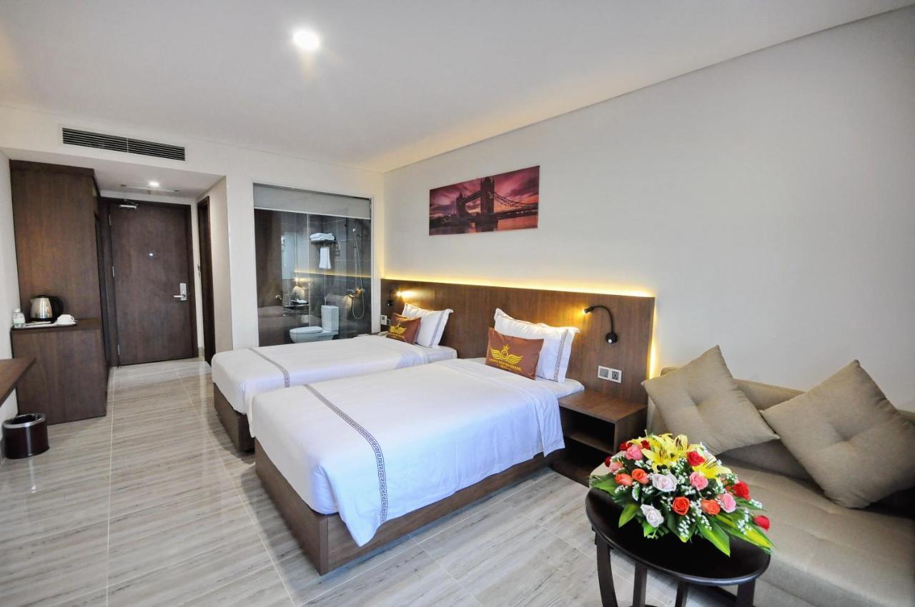 Crown Nguyen Hoang Hotel Nha Trang Exterior foto